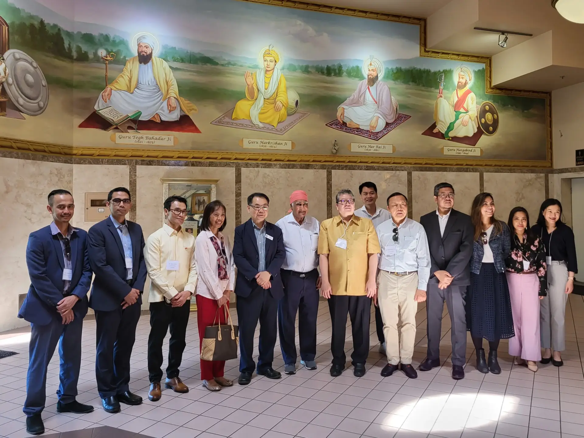 Adults and Students visiting Gurdwara